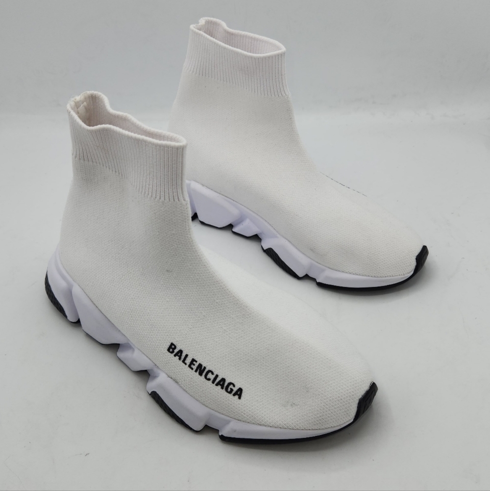Luxury Trendy White Speed Stretch-Knit Sneakers Size 36